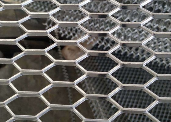 توری فلزی منبسط شده لانه زنبوری آنودایز شده شش ضلعی برای جلوپنجره خودرو ISO9002