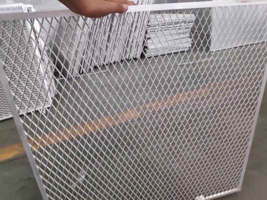 توری فلزی منبسط شده آلومینیومی با پوشش رنگی پودری 1.2x2.4 متر