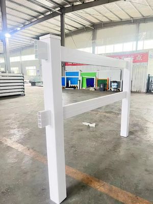 نرده مزرعه اسب PVC ASTM با 2 ریل سفید خاکستری