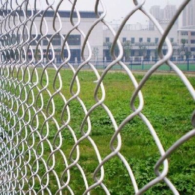 50x50mm Hot Dip Galvanized Chain Link Fence 2.0mm سیم 10 متر طول دارد