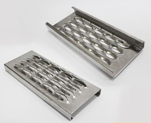 آلومینیوم فولاد ضد زنگ گیت ایمنی پله های پله 1-4m طول