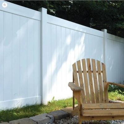 حصار حفظ حریم خصوصی PVC با درجه بالا 6 * 8ft اندازه کم نگهداری