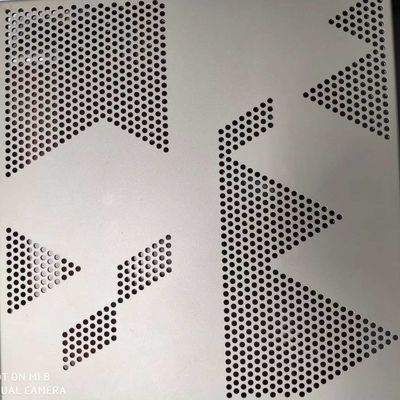 طراحی سفارشی شکل مثلثی دور سوراخ آلومینیوم فولاد ضد زنگ ورق سوراخ شده برای ميش تزئینی
