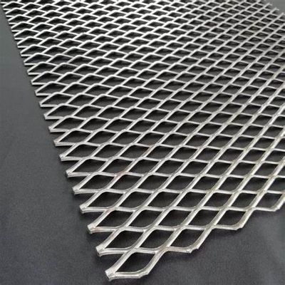 گالوانیزه شده گرم غوطه ور شده سوراخ هکساگونال گسترده فلزی Mesh برای catwalk Mesh