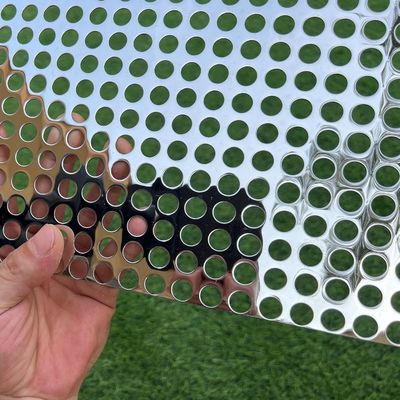 4 * 8ft فولاد ضد زنگ صاف دور سوراخ الگوی ورق سوراخ شده