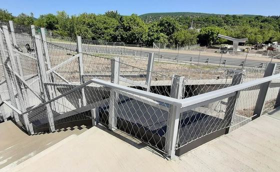 توری سیمی طناب استیل ضد زنگ نرم با زاویه باز شدن مش 60 درجه و پرداخت گالوانیزه برای محافظت از ساختمان