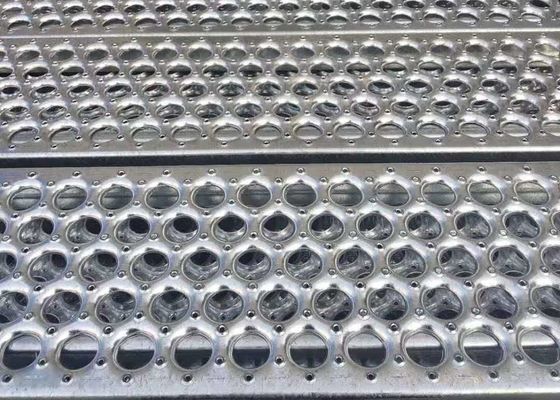 آلومینیوم ضد لغزشی سقف خورشیدی راهرو شبکه 3.0mm 3.5mm