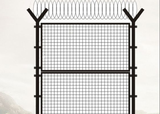Y مربع پست گالوانیزه سیم میش حصار با سیم تیغ 4.0mm 4.5mm
