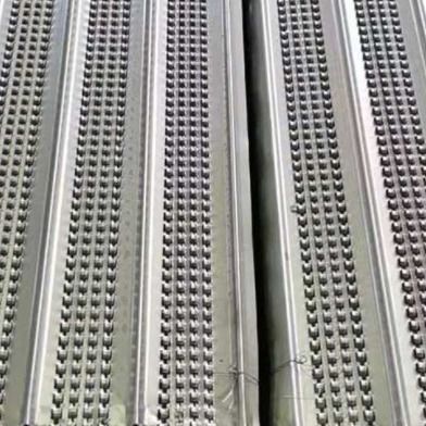 فولاد گالوانیزه Hi Rib Metal Lath 450mm x 2200mm قالب سازی دائمی