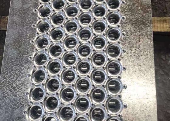 گریتینگ آلومینیومی 3.0 میلی متری 3.5 میلی متری برای ضد لغزش خورشیدی پشت بام