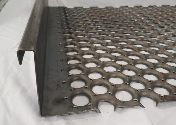 10 گریتینگ ایمنی استرات دستگیره الماسی 24 اینچی عرض 10 گیج 16 گیج